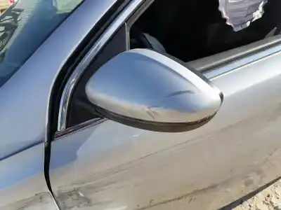 Véhicule à la ferraille peugeot 308 sw bh01 de l'année 2017 alimenté bh01