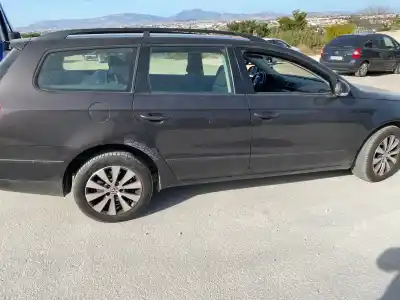 Veicolo di demolizione volkswagen passat variant 3c5 advance dell'anno 2010 alimentato cay