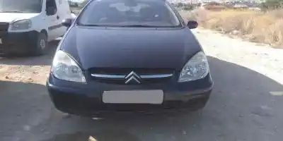 Veículo de Sucata citroen c5 berlina 2.2 hdi vivace do ano 2002 alimentado d4hx