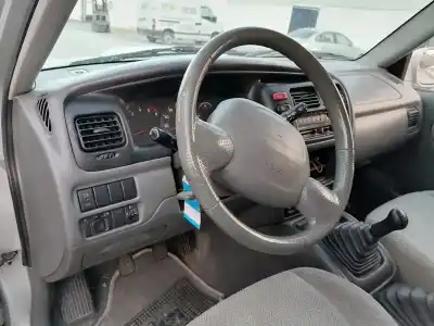 Sloopvoertuig suzuki grand vitara i (ft, ht) 2.0 td 4x4 (sq 420d) van het jaar 1998 aangedreven rf