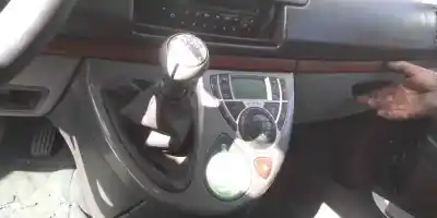 Veicolo di demolizione citroen c8 2.0 hdi cat (rhz / dw10ated) dell'anno 2004 alimentato rfjew10a