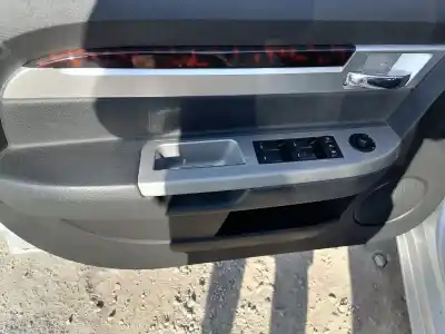 Veículo de Sucata chrysler sebring berlina 2.0 crd limited do ano 2007 alimentado byl