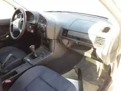 Veicolo di demolizione bmw 3 touring (e36) 318 tds dell'anno 1997 alimentato 174t1