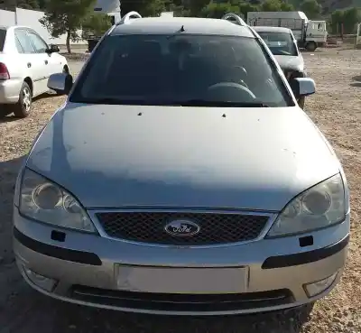 Véhicule à la ferraille FORD MONDEO BERLINA GE Ambiente 06.2003> D de l'année 2003 alimenté FMBA