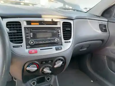 Scrapping Vehicle kia rio 1.5 crdi ex2 of the year 0 powered d4fa