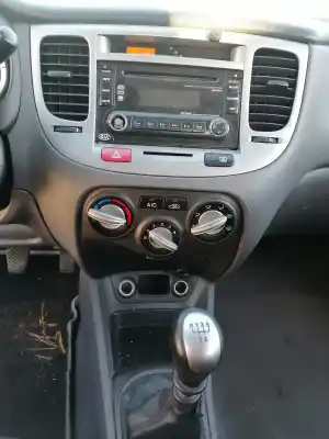 Scrapping Vehicle kia rio 1.5 crdi ex2 of the year 0 powered d4fa