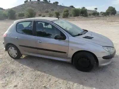 Scrapping Vehicle peugeot 206 sw (2e/k) 1.4 of the year 2002 powered kfw
