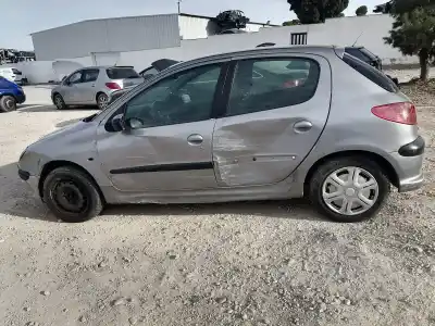 Scrapping Vehicle peugeot 206 sw (2e/k) 1.4 of the year 2002 powered kfw