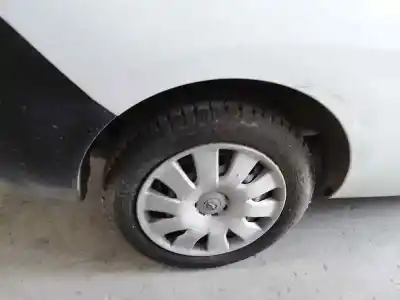 Veículo de Sucata opel combo d kasten l1h1 2.4t 90 cv / 66 kw do ano 2017 alimentado 198a3000