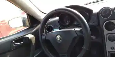 Sloopvoertuig alfa romeo gtv (916_) 2.0 jts (916cxa00) van het jaar 2003 aangedreven 937a1000