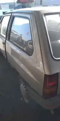 Здавання транспортного засобу opel corsa a caixa (s83) 1.2 (f08. w5l) року 1990 потужний 12st