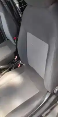 Veículo de Sucata fiat doblo active do ano 2015 alimentado 263a2000