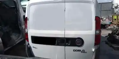 Veículo de Sucata fiat doblo active do ano 2015 alimentado 263a2000