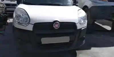 Veículo de Sucata fiat doblo active do ano 2015 alimentado 263a2000