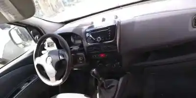 Veículo de Sucata fiat doblo active do ano 2015 alimentado 263a2000