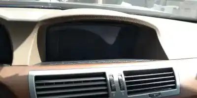 Veículo de Sucata bmw serie 7 (e65/e66) * do ano 2004 alimentado m57n2306d2