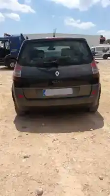 Здавання транспортного засобу RENAULT SCENIC II (JM) D/F9Q D8 року 2005 потужний F9Q D8