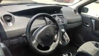 Здавання транспортного засобу renault scenic ii (jm) d/f9q d8 року 2005 потужний f9q d8