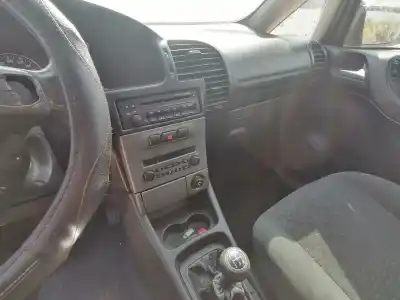 Здавання транспортного засобу opel zafira a monospace (t98) 2.0 dti 16v (f75) року 2000 потужний y20dth