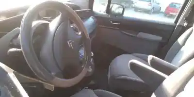 Veicolo di demolizione citroen c8 2.0 hdi 135 fap attraction dell'anno 2018 alimentato rhrhr