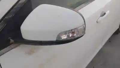 Veículo de Sucata volvo v40 fastback (525) d2 do ano 2014 alimentado d4162t