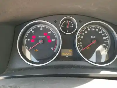 Sloopvoertuig opel zafira b zafira b van het jaar 2008 aangedreven z19dt