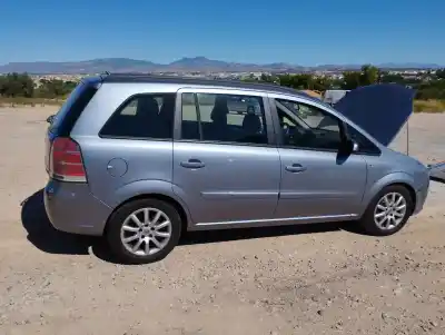 Sloopvoertuig opel zafira b zafira b van het jaar 2008 aangedreven z19dt