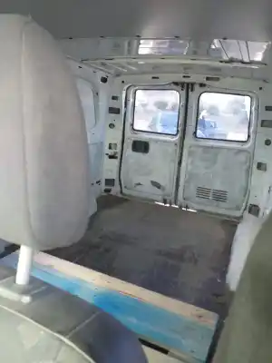 Здавання транспортного засобу mercedes-benz vito w639 basic. combi 111 cdi compacto 639.601 року 2004 потужний 646982