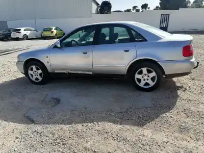 Здавання транспортного засобу audi a4 b5 (8d2) 1.8 року 1994 потужний adr