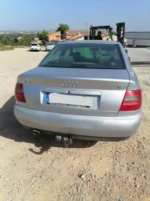 Здавання транспортного засобу audi a4 b5 (8d2) 1.8 року 1994 потужний adr