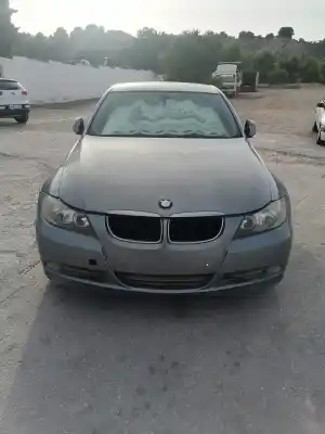 Veículo de Sucata bmw serie 3 berlina (e90) 320d do ano 2004 alimentado 204d4