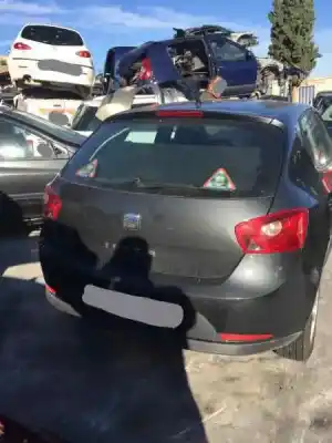 Veicolo di demolizione seat ibiza (6j5) reference dell'anno 2010 alimentato cay