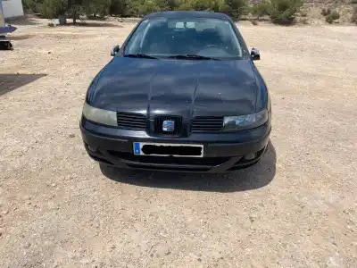 Здавання транспортного засобу SEAT LEON (1M1) 1.6 16 V року 2004 потужний BCB