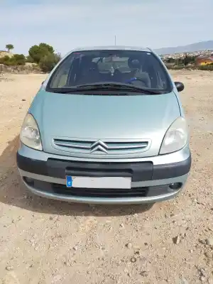 Veicolo di demolizione CITROEN XSARA PICASSO 1.6 16V Exclusive 95 CV / 70 KW dell'anno 2004 alimentato RHY