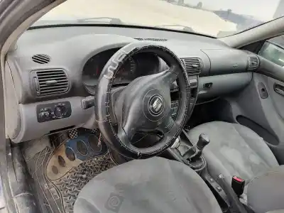 Scrapping Vehicle seat leon (1m1) 1.9 tdi of the year 1999 powered asv