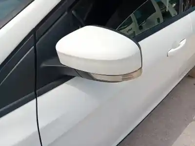 Veículo de Sucata ford focus lim. ambiente do ano 2014 alimentado t3da