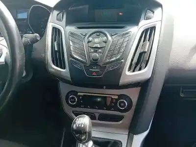 Veículo de Sucata ford focus lim. ambiente do ano 2014 alimentado t3da