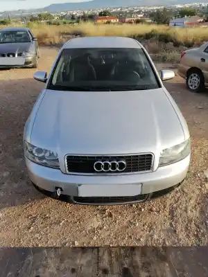 Veículo de Sucata audi a4 b6 avant (8e5) 1.8 t do ano 2001 alimentado avj