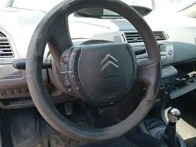 Veículo de Sucata citroen c4 berlina cool do ano 2008 alimentado 9hx