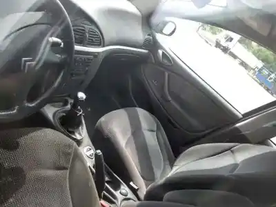 Scrapping Vehicle citroen c5 berlina attraction of the year 2006 powered 9hz