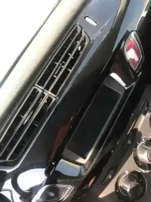 Veículo de Sucata citroen c3 comercial 74 cv / 55 kw do ano 2012 alimentado 8hr