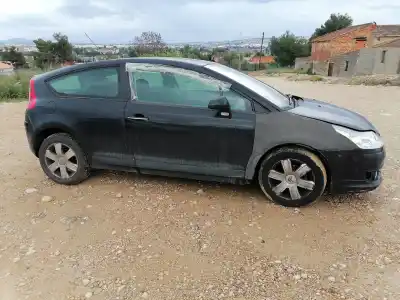 Veículo de Sucata citroen c4 coupe collection do ano 2004 alimentado 9hx