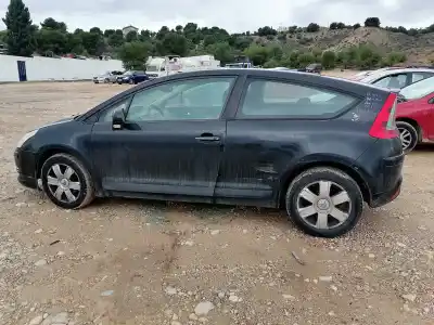 Veículo de Sucata citroen c4 coupe collection do ano 2004 alimentado 9hx