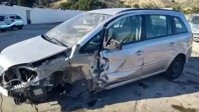 Здавання транспортного засобу OPEL ZAFIRA B Cosmo року 2013 потужний A17DTR