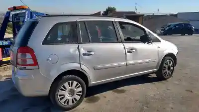 Здавання транспортного засобу opel zafira b cosmo року 2013 потужний a17dtr