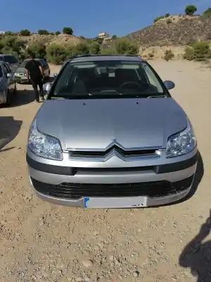 Veículo de Sucata citroen c4 berlina lx do ano 2004 alimentado 9hx