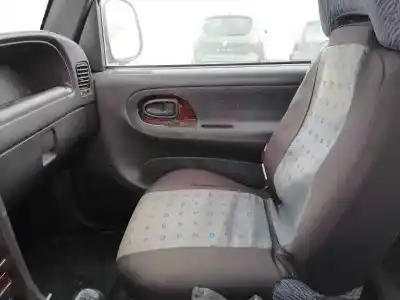 Здавання транспортного засобу ssangyong korando 2.9 turbodiesel cat року 1998 потужний d 0m 662