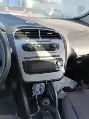 Scrapping Vehicle seat altea (5p1) hot of the year 2009 powered bxe