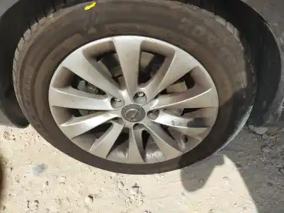 Здавання транспортного засобу opel zafira b cosmo року 2014 потужний a17dtr