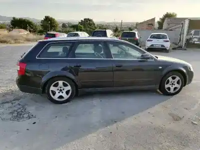 Scrapping Vehicle audi a4 avant (8e) bau of the year 2003 powered bau